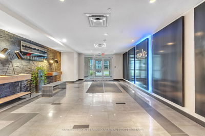 Unit 313 — 320 Sugarcreek Tr, London North - North N