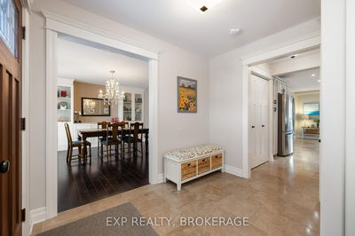 132 Kildare Ave, Loyalist - Amherstview image-0-2