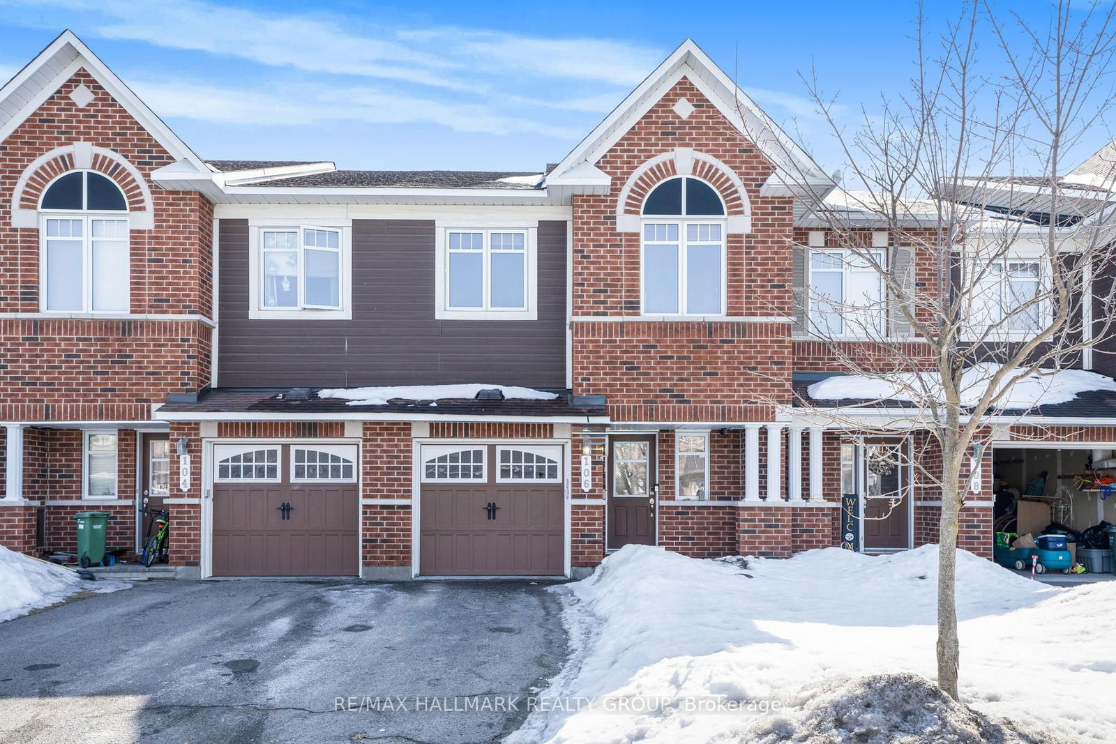 Townhouse for sale at 106 Garrity Crescent, Ottawa, Barrhaven - Strandherd, K2J 3T4 - MLS: X12025342