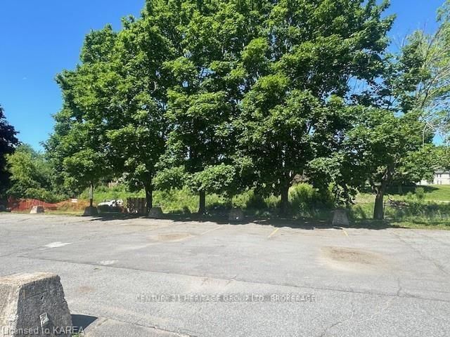 Vacant Land for sale at 20 Village Drive, Kingston, East of Sir John A. Blvd, K7K 6K6 - MLS: X12025478