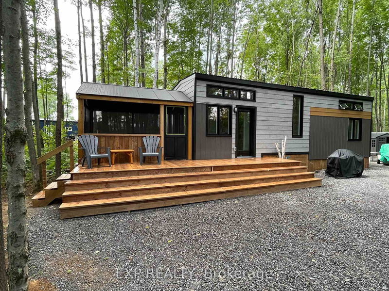 Unit 1 — 3369 Yorks Corners Rd, Kenmore - Osgoode Twp (East) (Incl Kenmore) image-0-0
