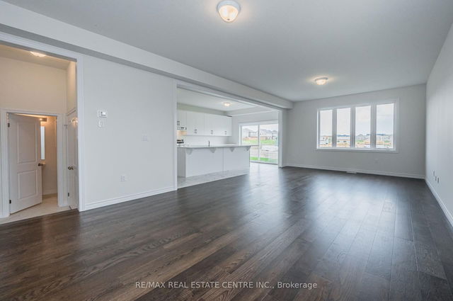 25 Maracle Way
