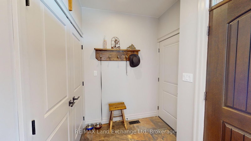 661 Gloria St, North Huron, N0M 1H0 | Image 2