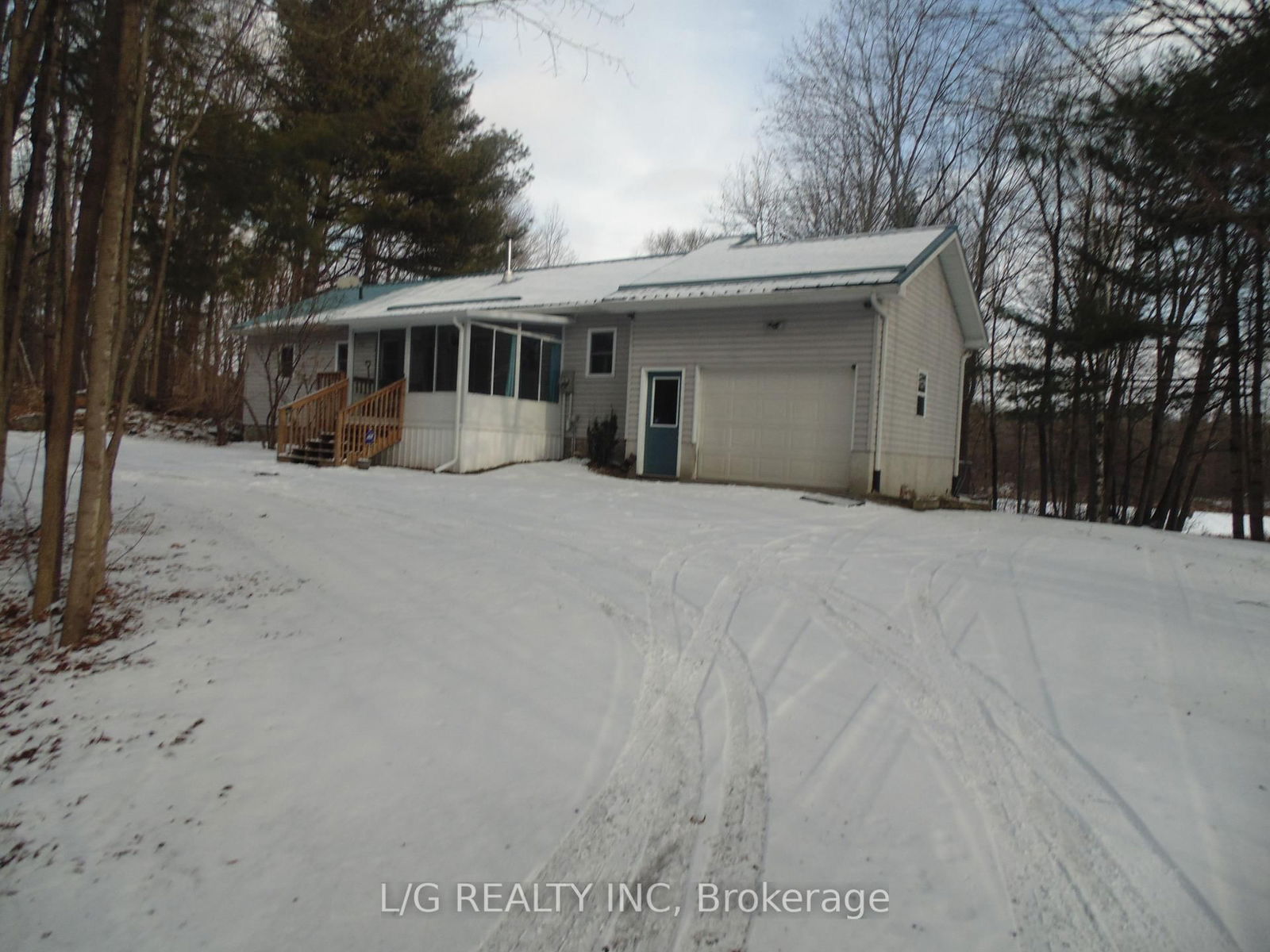 Building at 8655 County Rd 10 Road, Rideau Lakes, Rideau Lakes (North Crosby) Twp