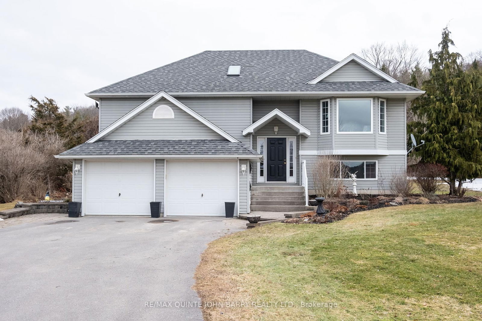 Building at 77 Fitzgerald Road, Quinte West, Murray Ward