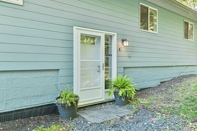 1018C Leisure Lane, Cloyne - Frontenac North image-0-4