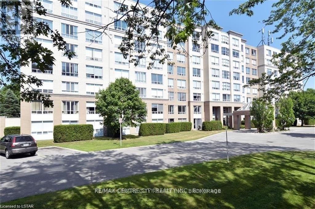 Condo leased at 401-1510 Richmond Street, London, North G, N6G 4V2 - MLS: X12026458