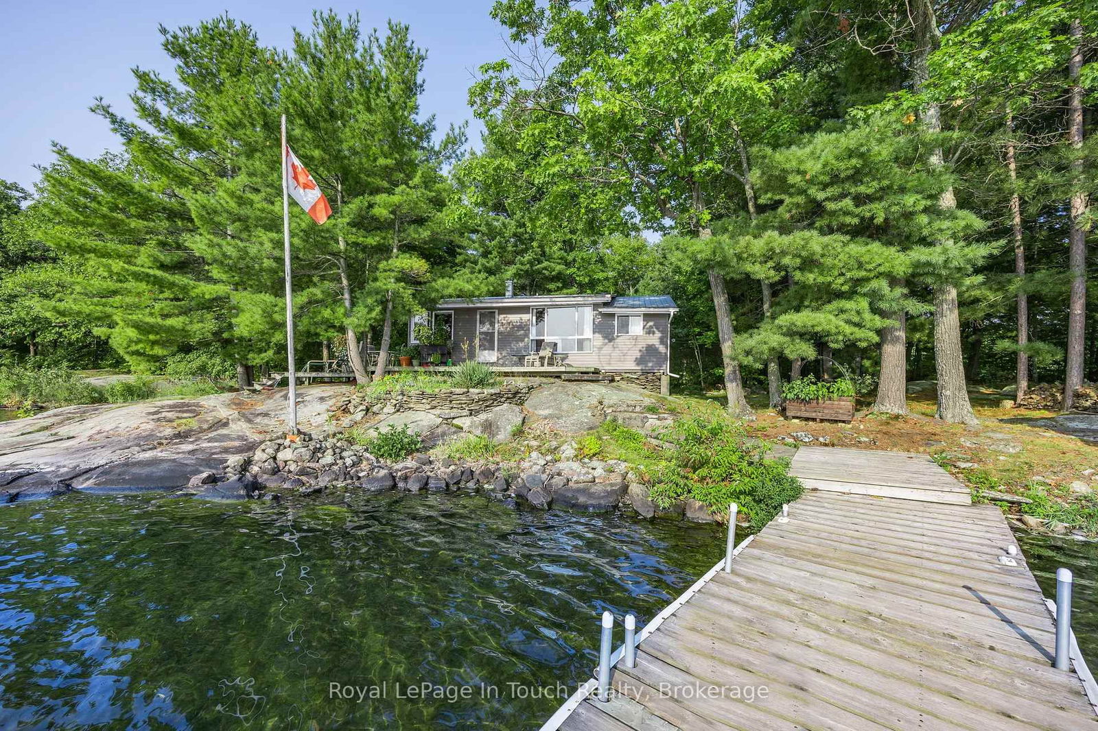 Detached House for sale at 1916 Six Mile Lake Shore N/A, Georgian Bay, Baxter, L0K 1S0 - MLS: X12026966