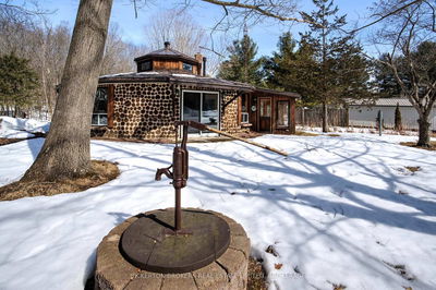 851 Rideauwood Lane, Lyndhurst - City North of 401 image-0-3
