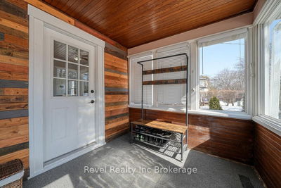 451 Ingersoll Ave, Woodstock - North image-0-4