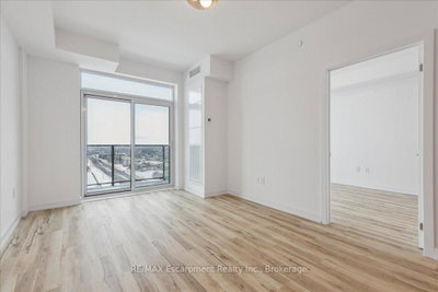 Unit 1001 — 450 Dundas Street E — photo 5