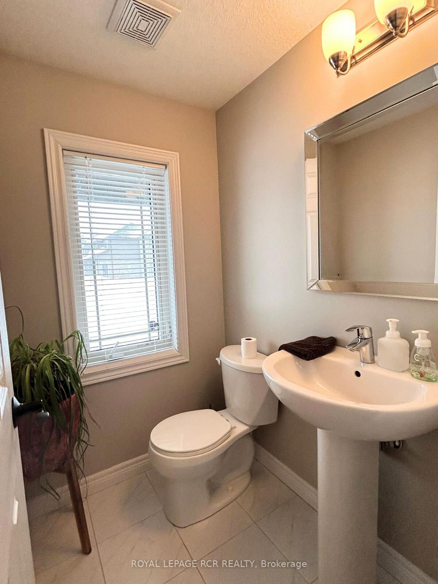 6 Reith Street, Unit 21 - Photo 6