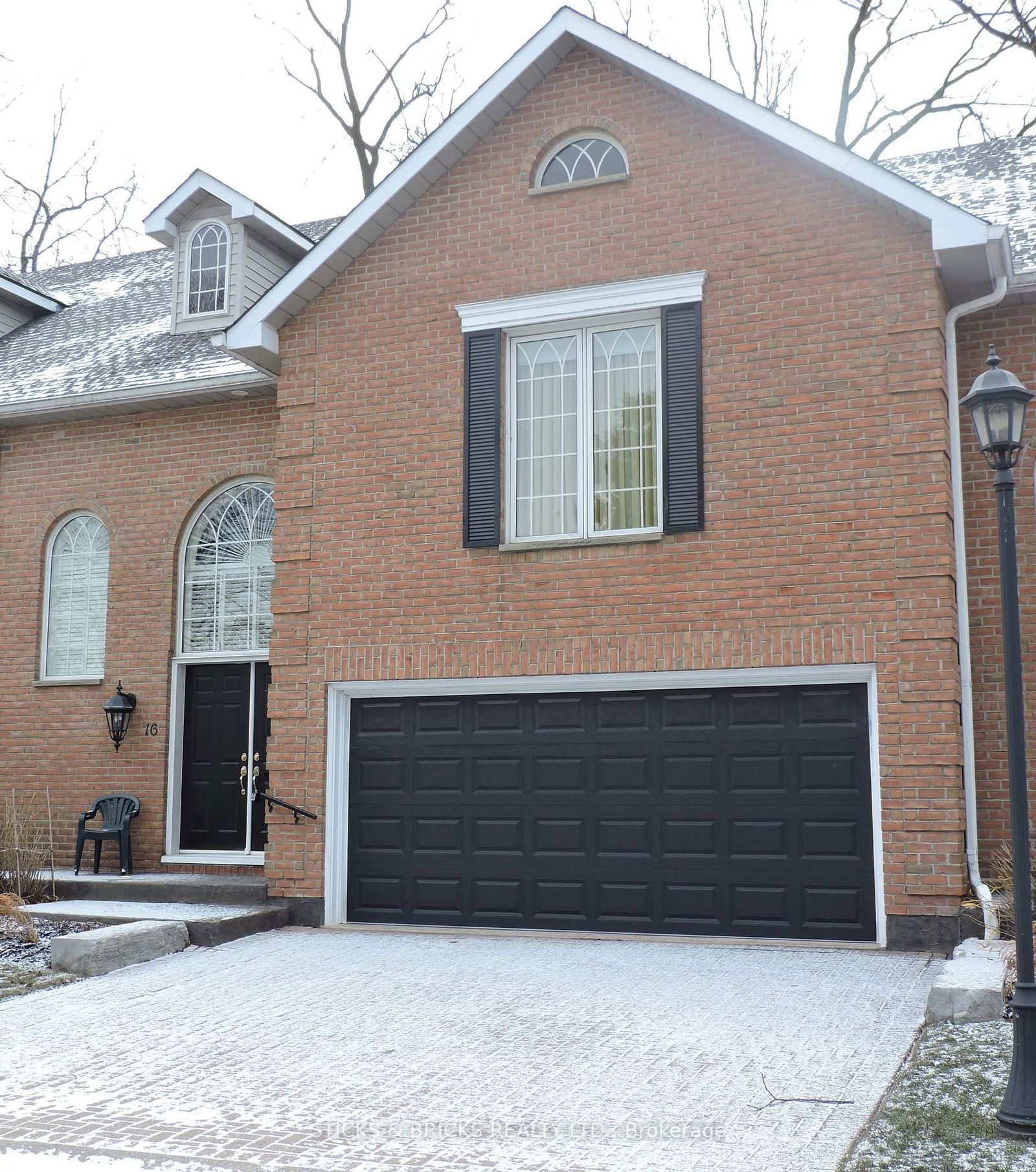 Townhouse for sale at 16-4667 Portage Road, Niagara Falls, Cherrywood, L2E 6A9 - MLS: X12027980