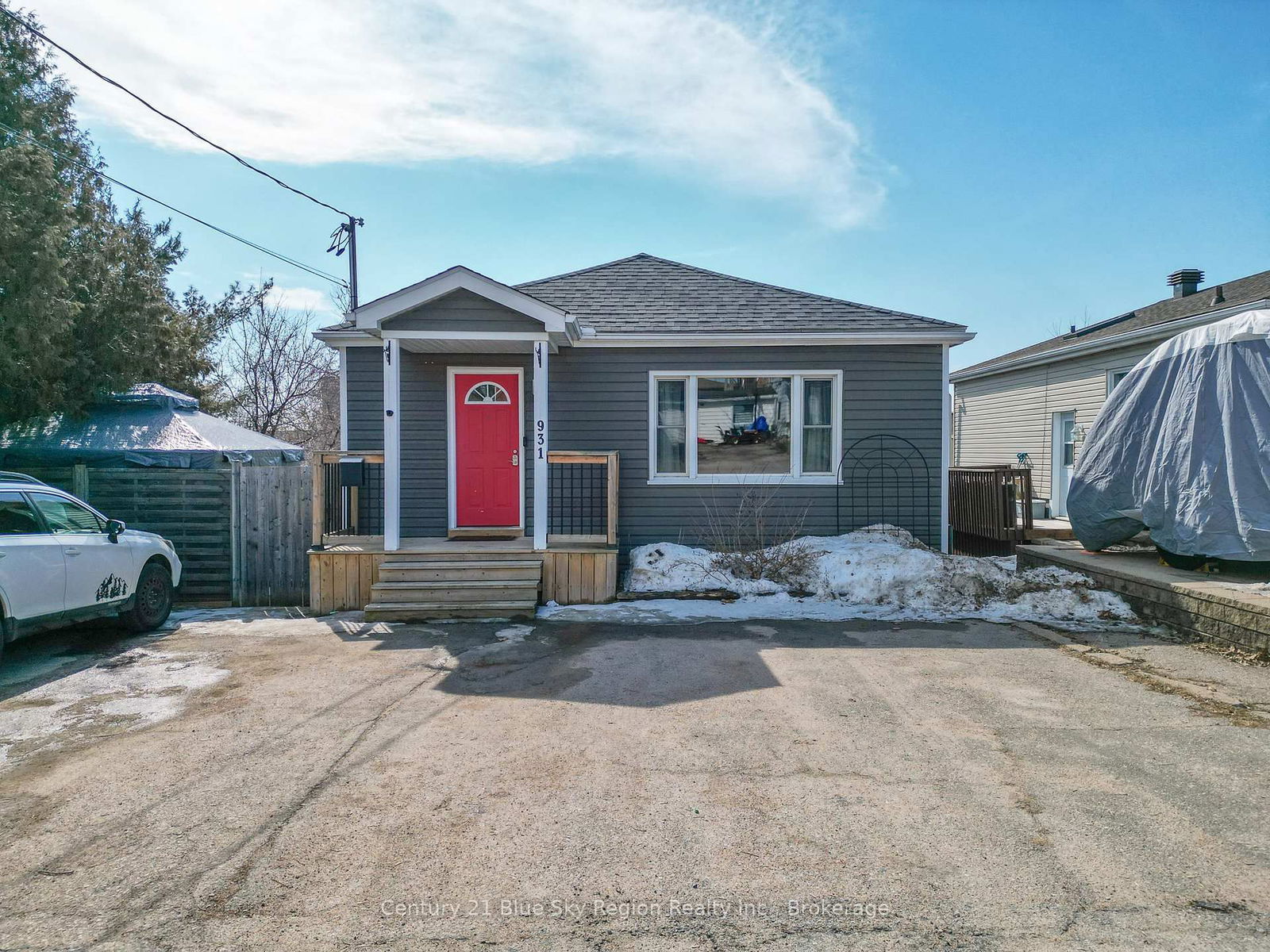 Detached House for sale at 931 Eva Street, North Bay, Central, P1B 6R3 - MLS: X12028149