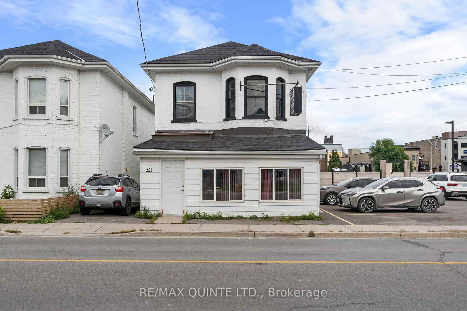 Detached House for sale at 221 Coleman Street, Belleville, K8P 3H8 - MLS: X12028224