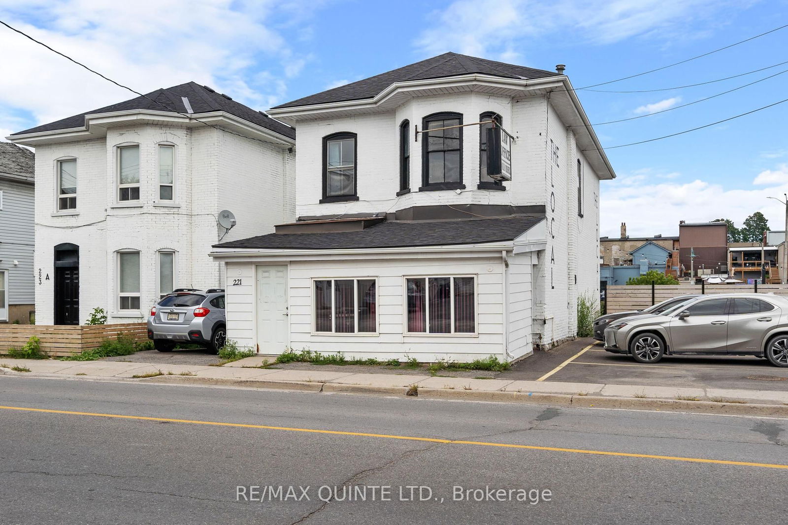 Detached House for sale at 221 Coleman Street, Belleville, K8P 3H8 - MLS: X12028224