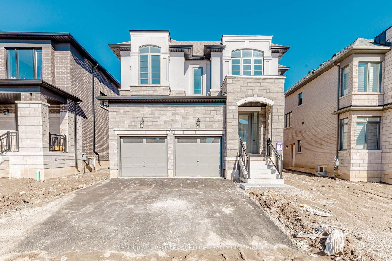 Detached House for sale at 220 Harwood Avenue, Woodstock, North, N4T 0P9 - MLS: X12028266