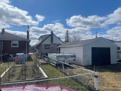 66 Lincoln St, Welland - Broadway image-0-4