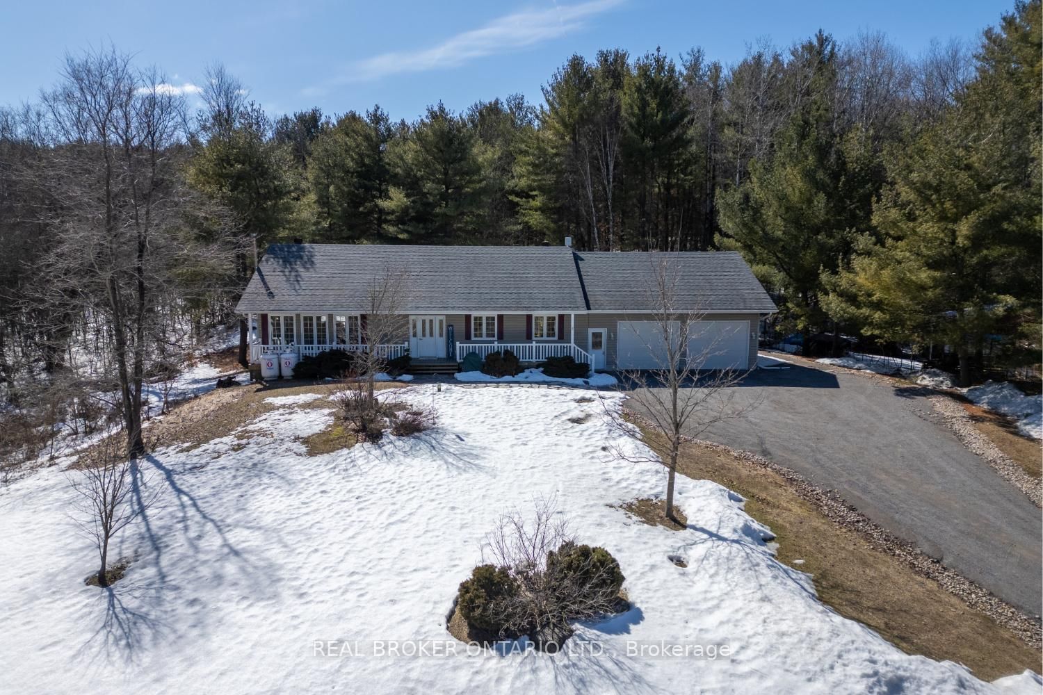 Building at 7295 Cavan Road, Hamilton Township, Bewdley