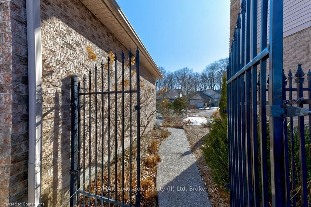 Listing Image 37