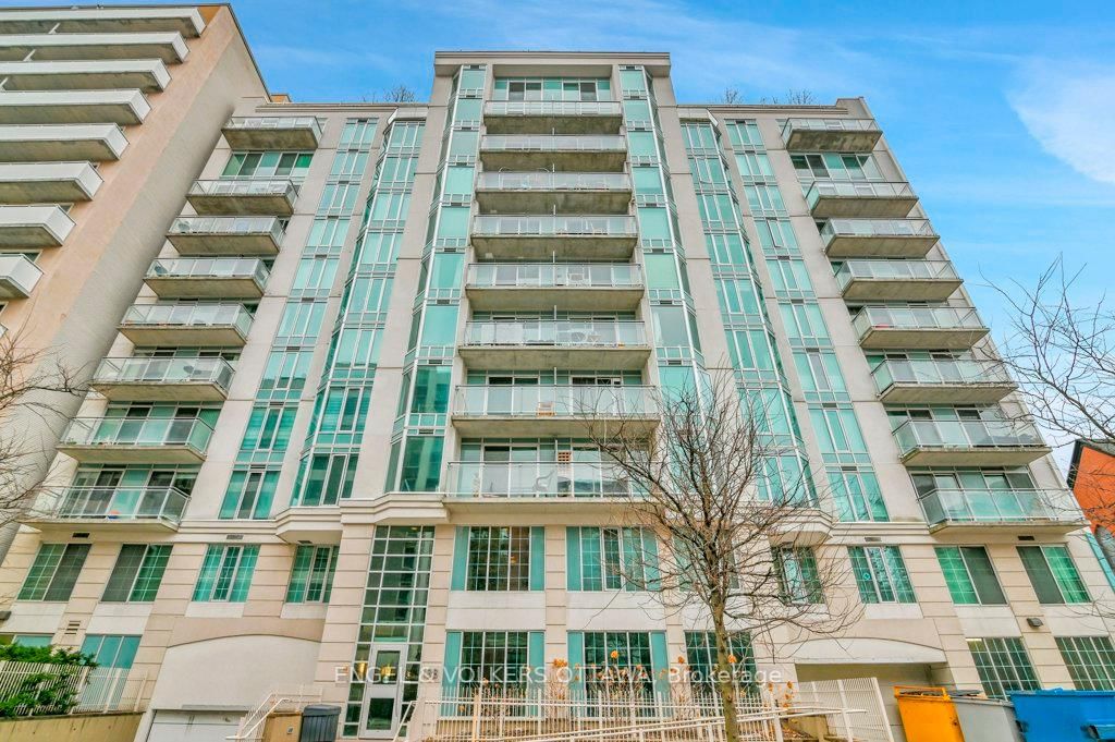 Condo for sale at 302-138 Somerset Street, Ottawa, Ottawa Centre/Golden Triangle, K2P 0A3 - MLS: X12028487