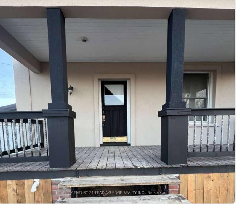 323 Queenston Rd, Niagara-on-the-Lake, L0S 1J0 | Image 2