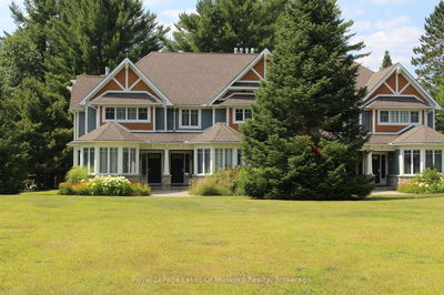 Unit V 11, W 5 — 1020 Birch Glen Rd, Lake of Bays - Mclean
