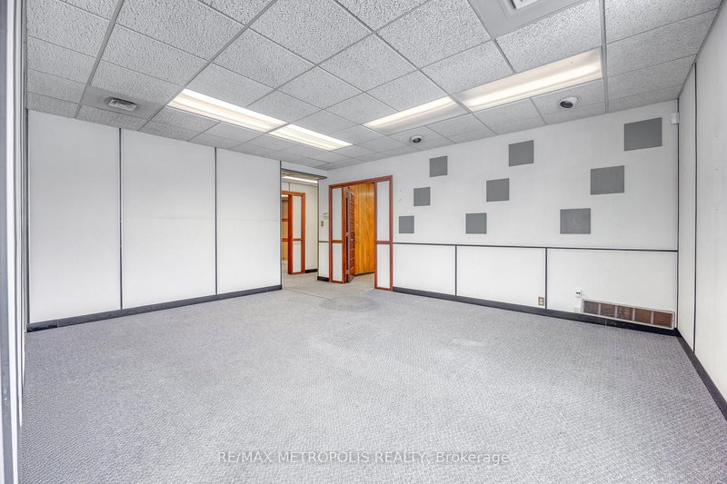 A - 373 Vidal St S, Sarnia, N7T 2V3 | Image 3