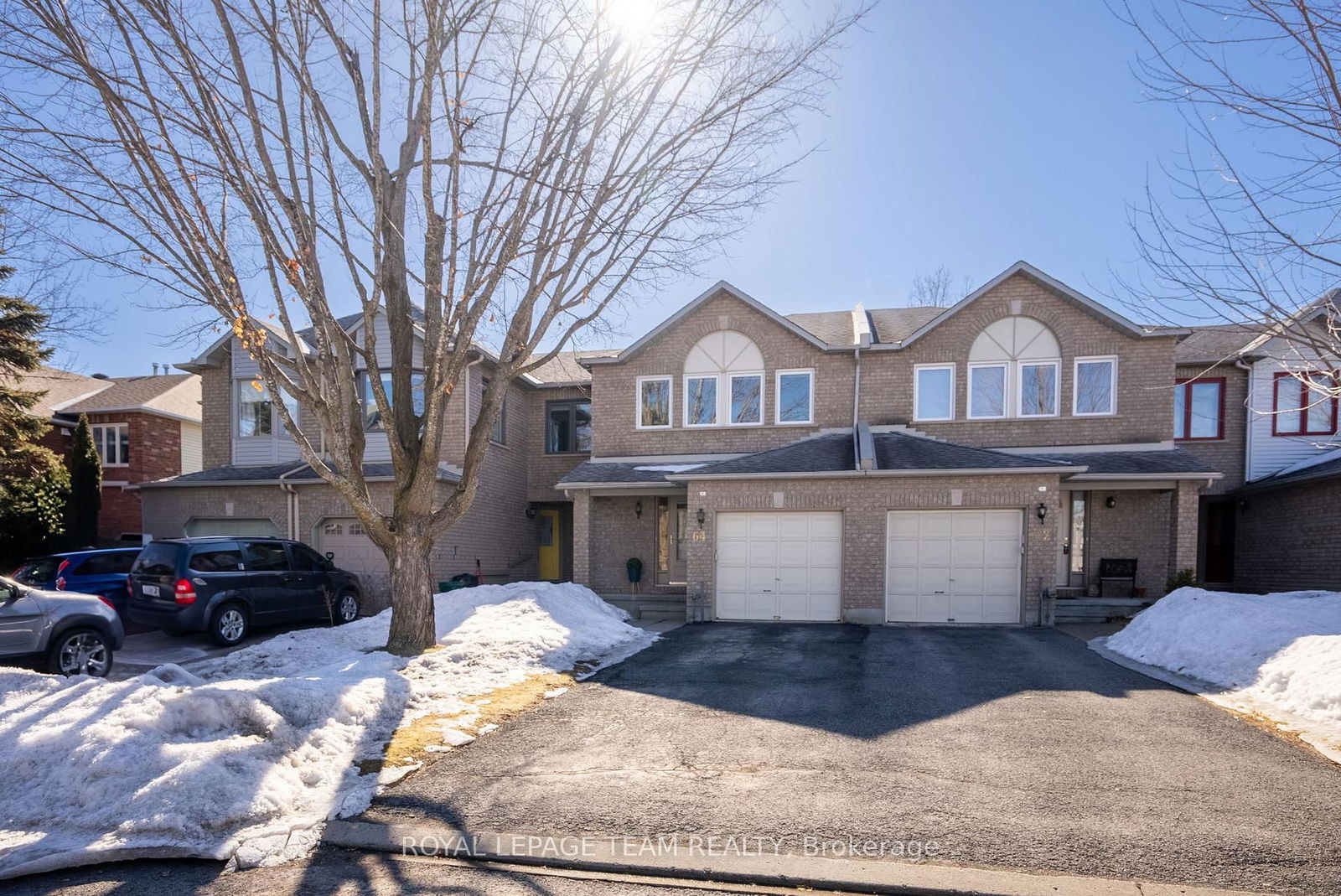 Townhouse for sale at 64 Westpointe Crescent, Ottawa, Centrepointe, K2G 5Y9 - MLS: X12029033