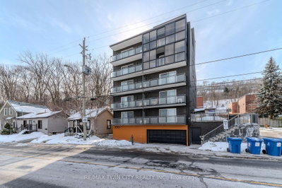 Semi-Detached House leased at 202-200 Charlton Avenue, Hamilton, Ontario, L8N 1Z1 - Corktown - MLS: X12029313