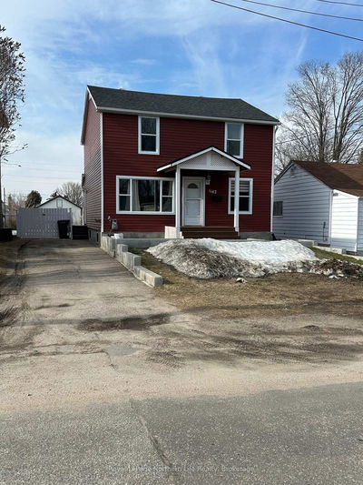 1142 Regina St, North Bay - Central