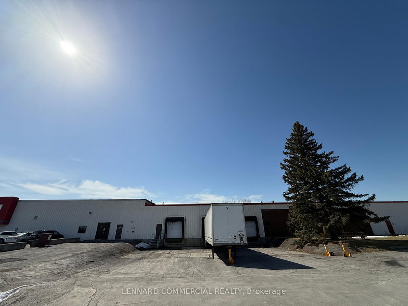 805 Boundary Rd, Cornwall, K6H 6K8 | Image 2