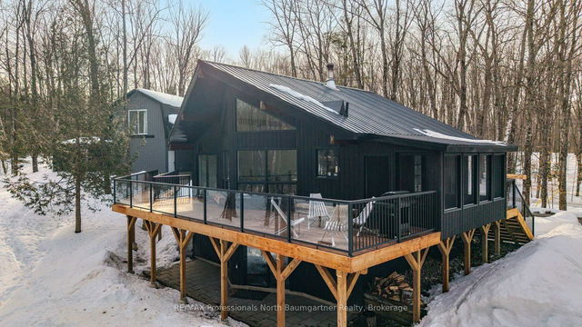 1035 Graydon Lane