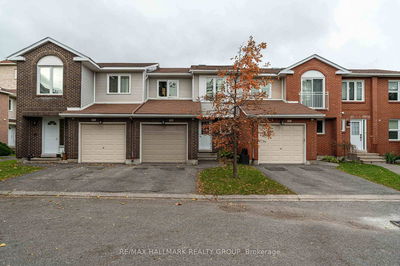 Townhouse for sale at 30B Castlebrook Lane, Ottawa, Centrepointe, K2G 5G5 - MLS: X12029754