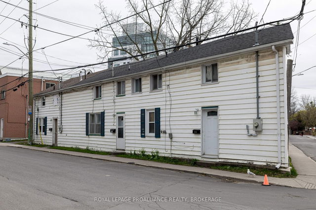 242 Colborne Street