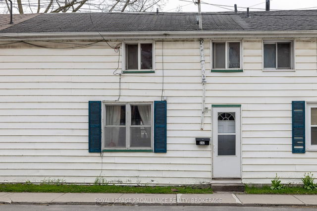 242 Colborne Street