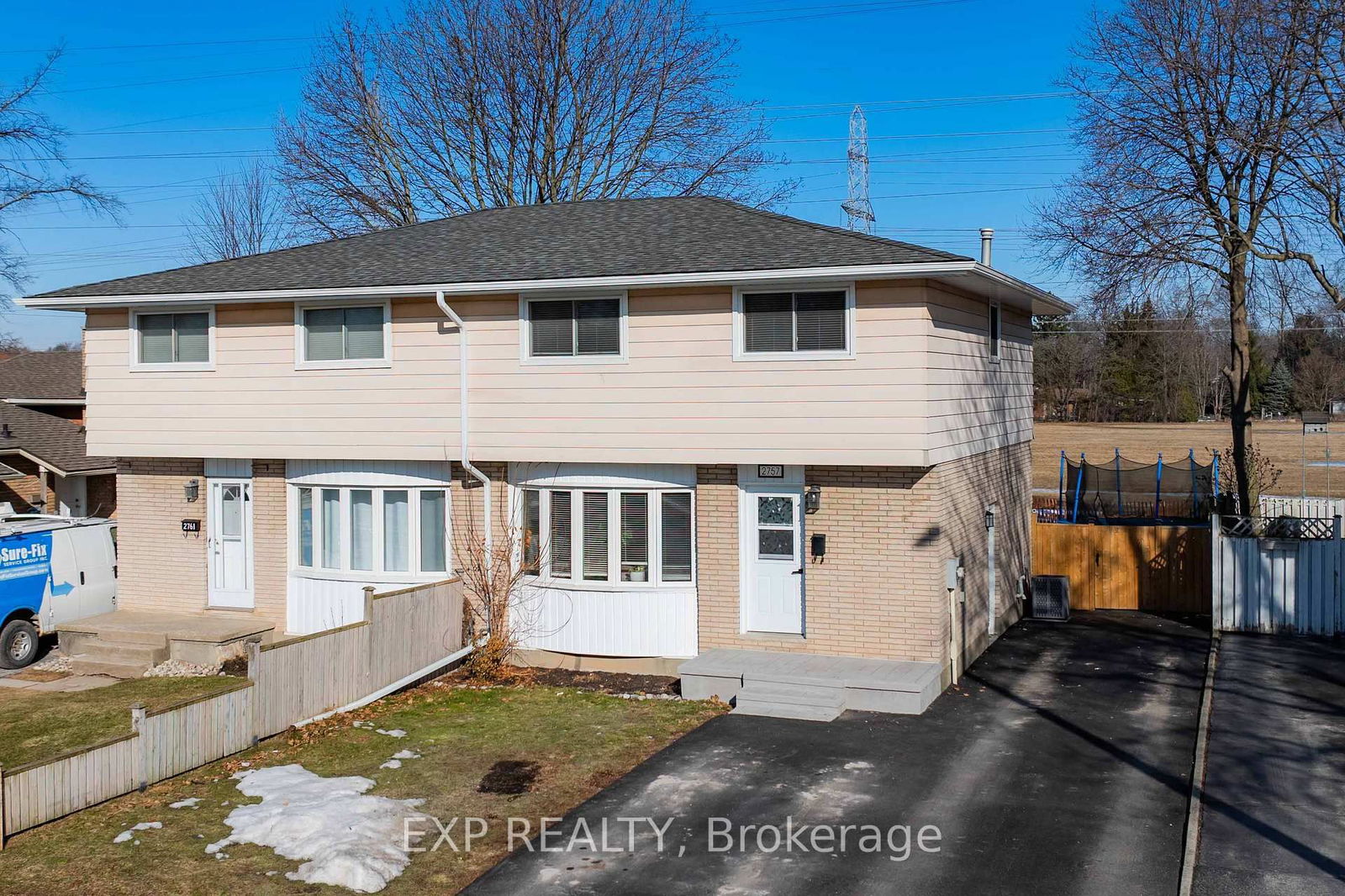 Semi-Detached House for sale at 2757 Wedgewood Crescent, Niagara Falls, Stamford, L2J 2B6 - MLS: X12029901