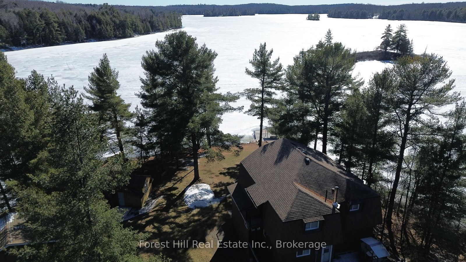 Building at 119 Old Stage Road, Parry Sound Remote Area, Arnstein