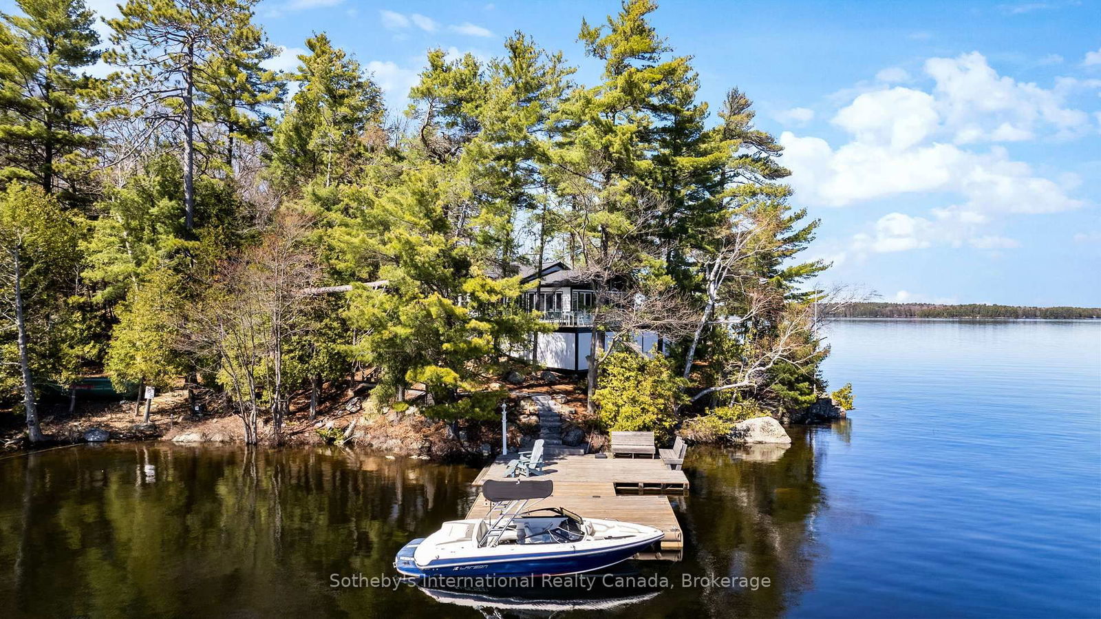 Detached House for sale at 29 BEACHGROVE ISLAND 33LM N/A, Gravenhurst, Muskoka (S), P1P 1R2 - MLS: X12030072