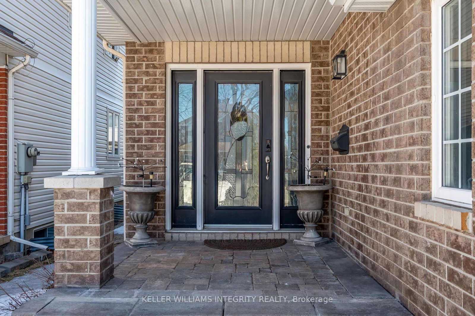 Detached House sold at 405 Beatrice Drive, Ottawa, Barrhaven - Longfields, K2J 4W9 - MLS: X12030290