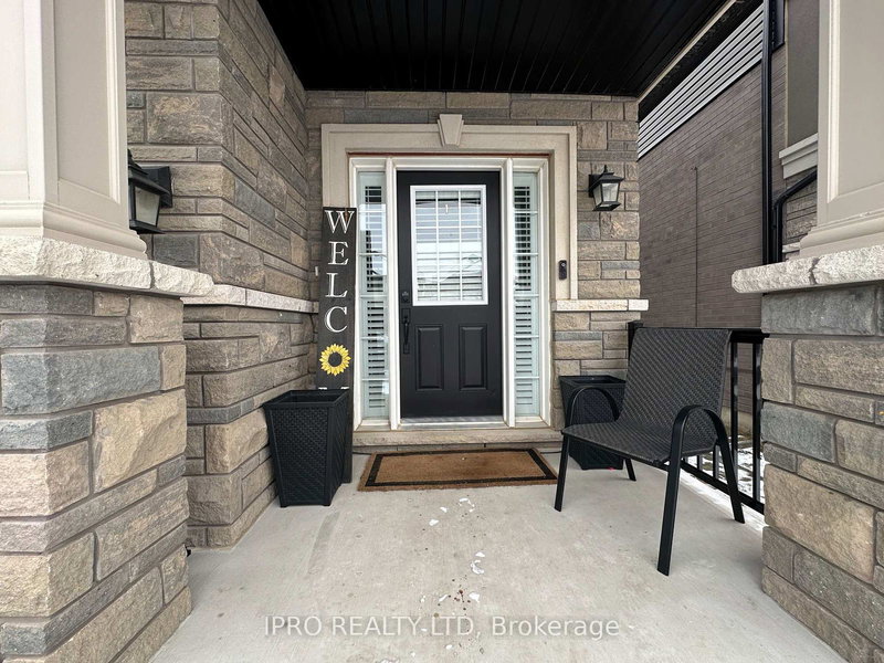 8 Whitton Dr, Brant, N3L 3E3 | Image 2