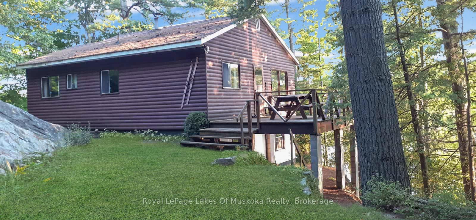 Detached House for sale at 5-1188 Sandwood Road, Muskoka Lakes, Watt, P0B 1M0 - MLS: X12030677