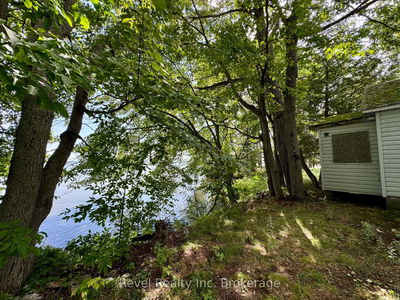 20 Mowat Cres, North Bay - Ferris image-0-4
