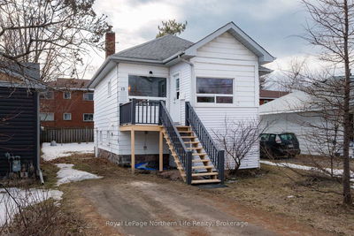 13 Rowe Ave, North Bay - Ferris