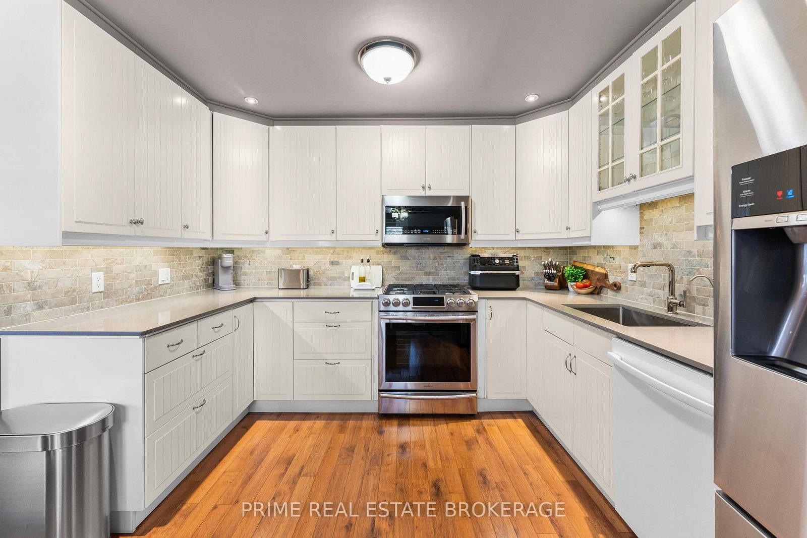 Listing Image 13