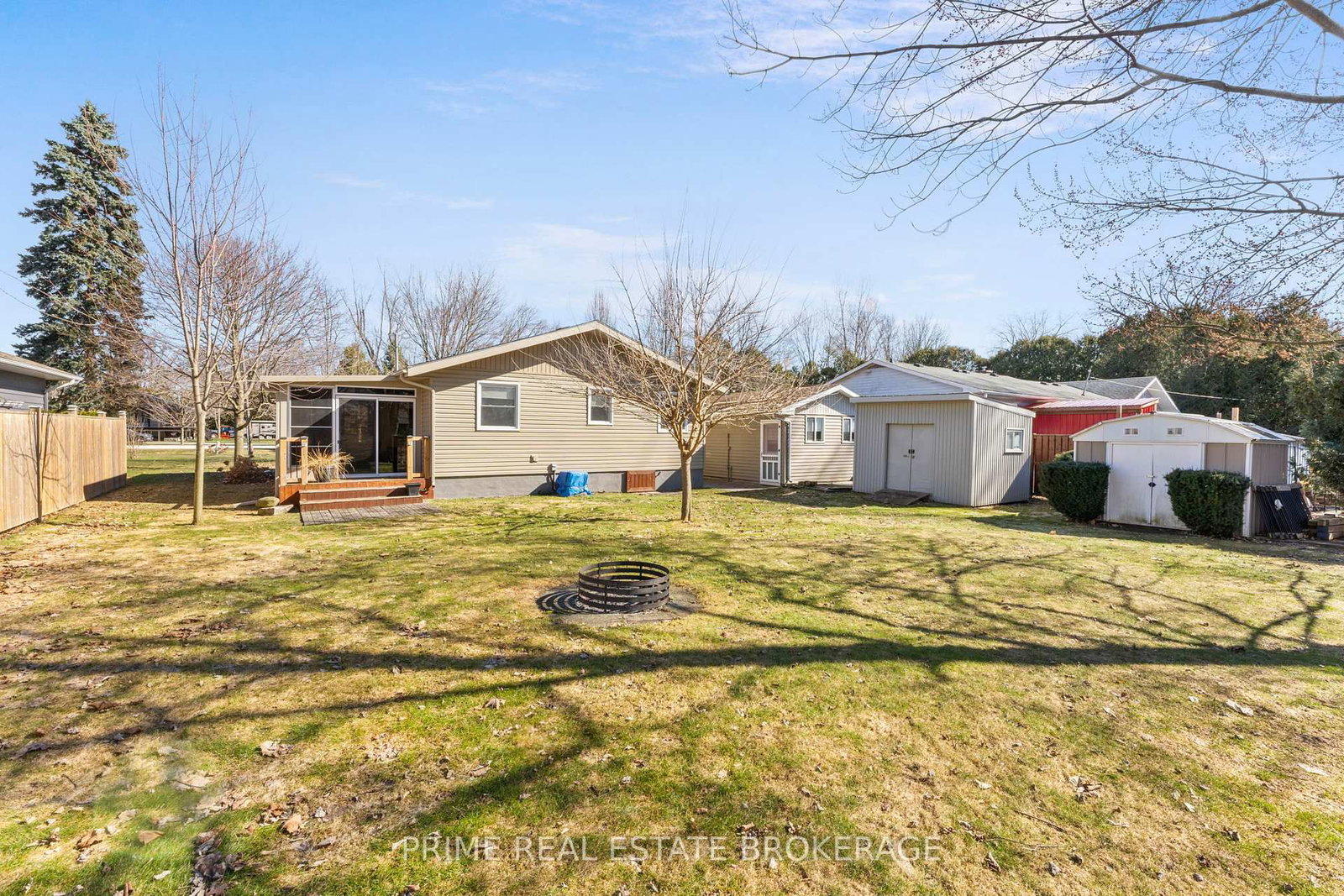 Listing Image 44