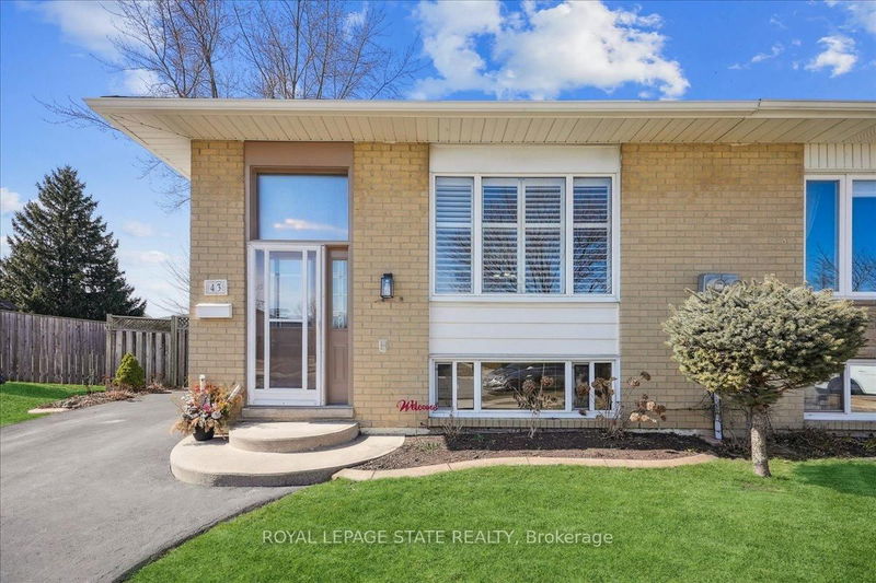 43 Yorkdale Cres, Hamilton - Stoney Creek Mountain image-0-0