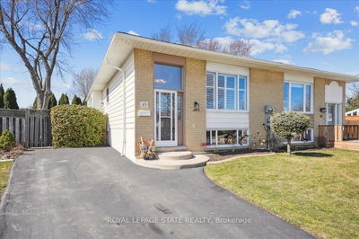 43 Yorkdale Cres, Hamilton - Stoney Creek Mountain image-0-1