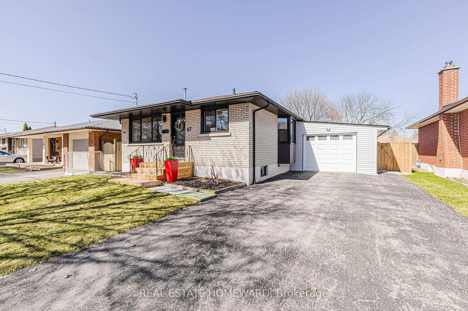 Detached House for sale at 47 Densgrove Drive, St. Catharines, Vine/Linwell, L2M 3M1 - MLS: X12031475