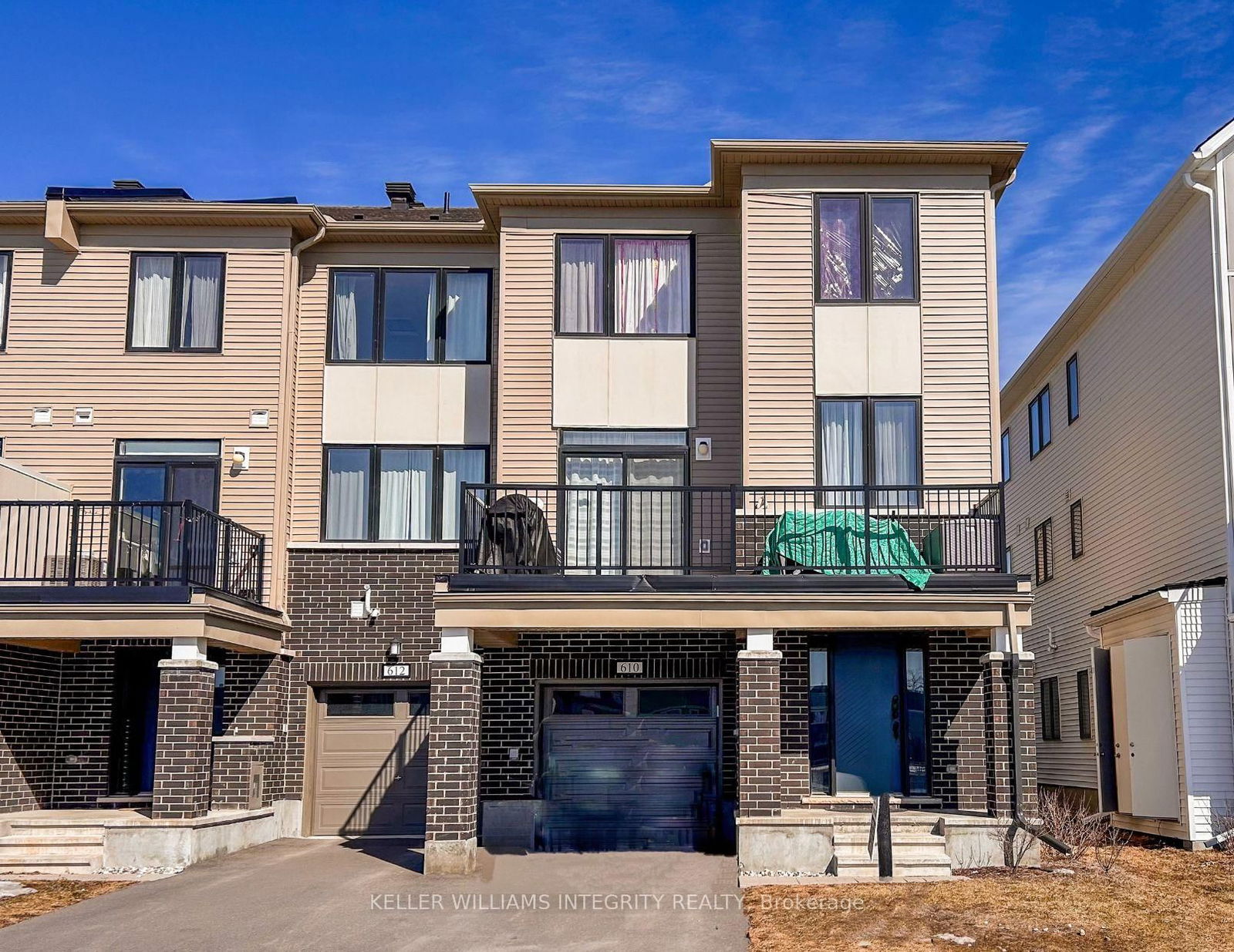 Townhouse for sale at 610 Damson Gardens Grve, Ottawa, Barrhaven - Heritage Park, K2J 7C8 - MLS: X12031531